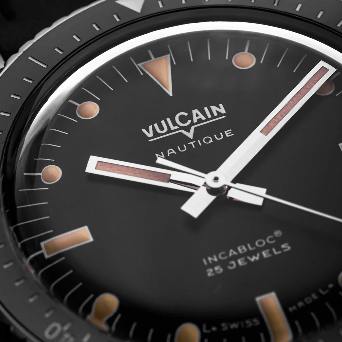 Vulcain Watch - Skindiver Nautique 38mm - Blue (metal bracelet + rubber strap included)