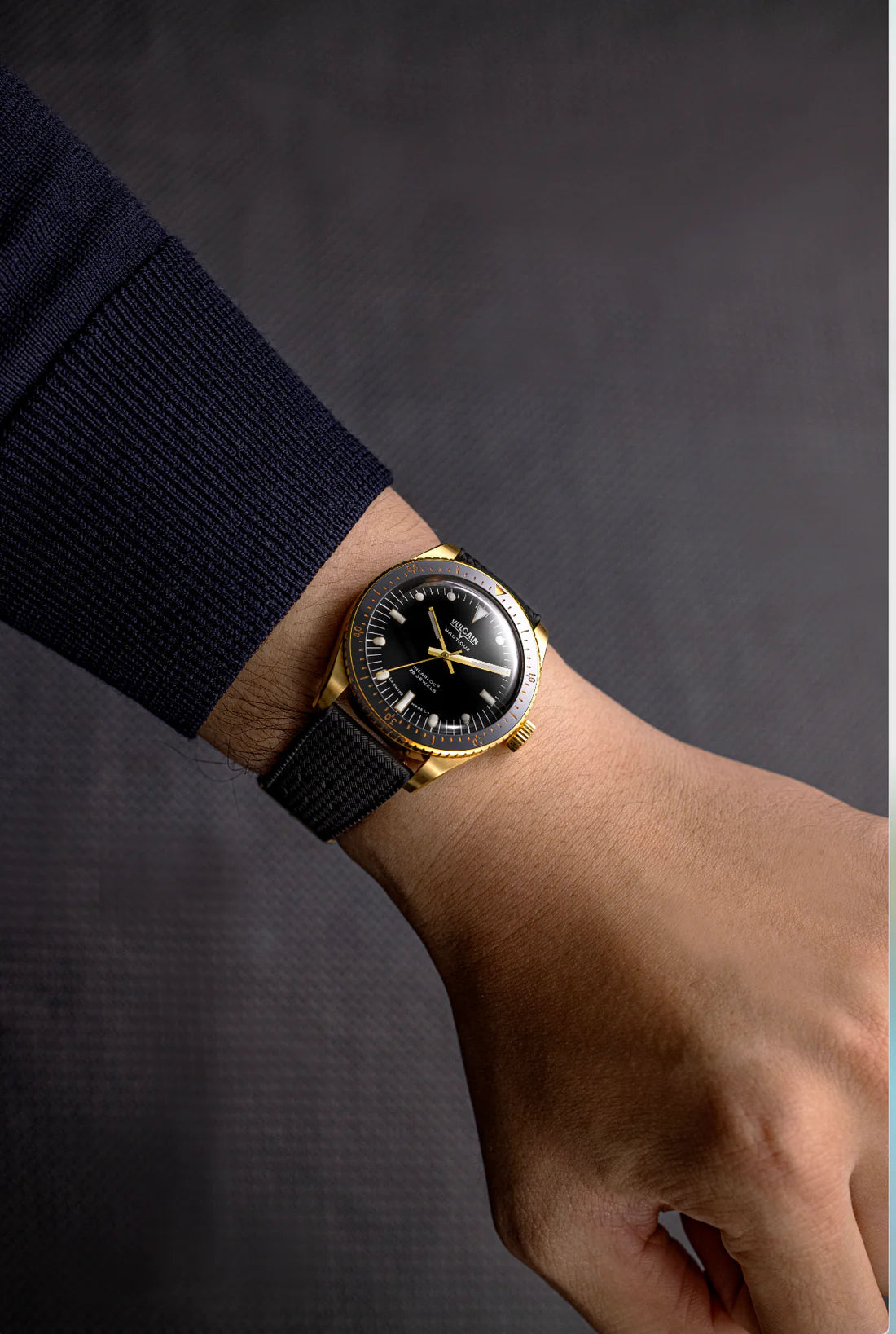 Montre Vulcain - Skindiver Nautique 38mm - Gold & Black