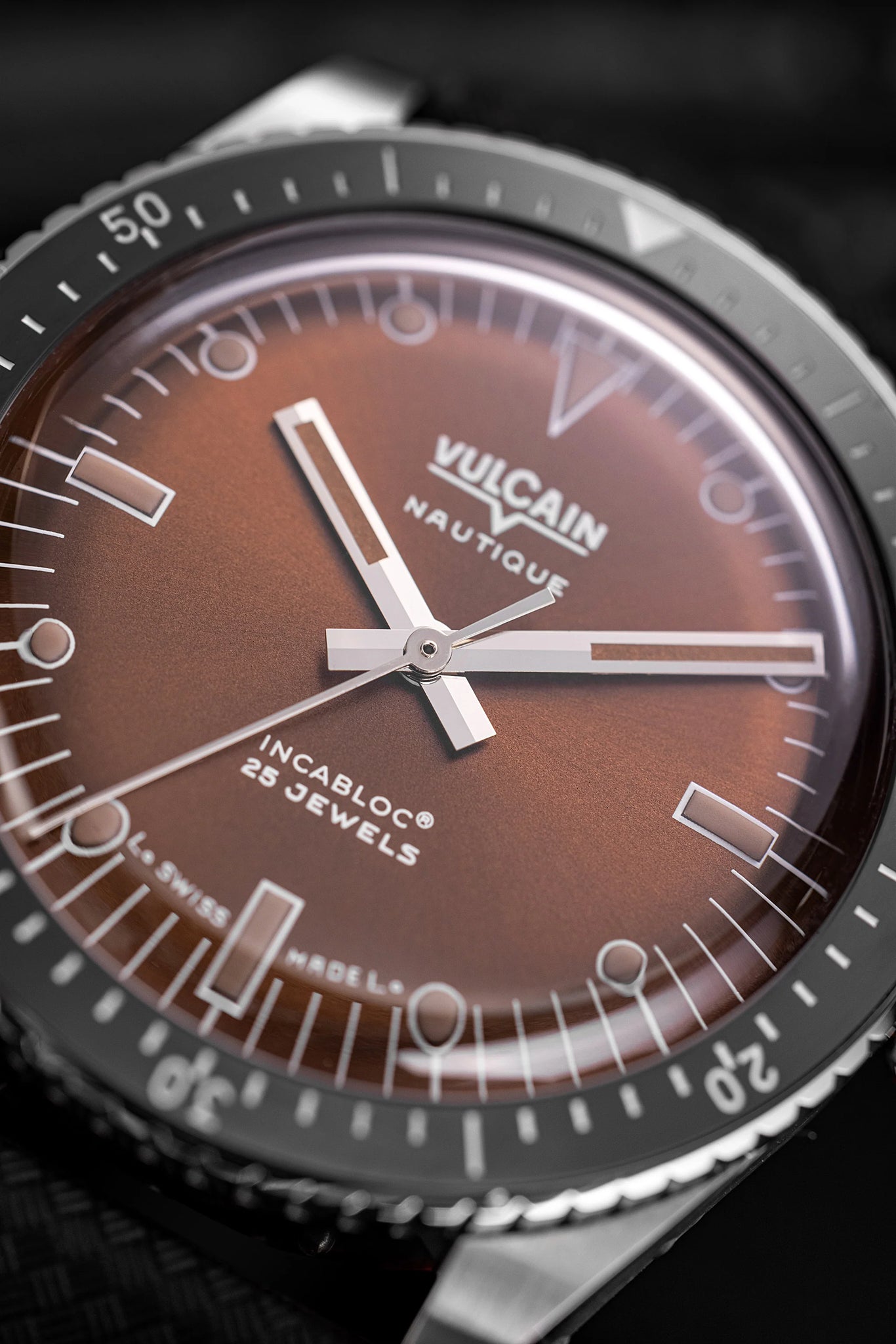 Vulcain Watch - Skindiver Nautique 38mm - "Coca Cola " Brown (metal bracelet + rubber strap included)