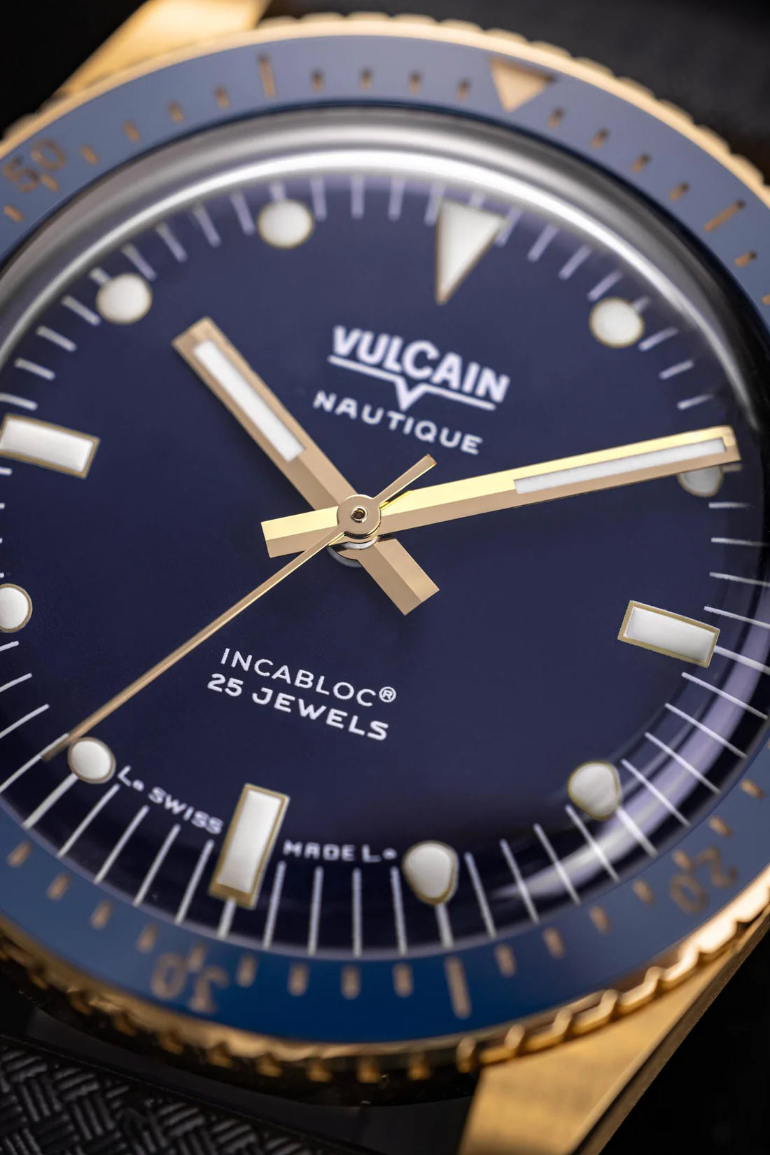 Vulcain Watch - Skindiver Nautique 38mm - Gold & Blue